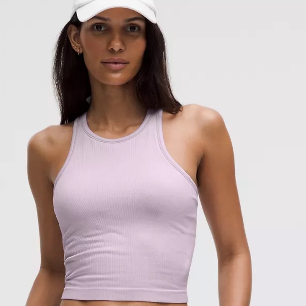 Lululemon Ebb to Street Cropped Racerback Tank Top
ColourFaint Lavender
Size4